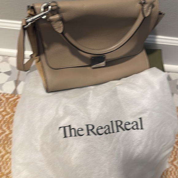 Céline trapeze bag in beige - Picture 14 of 14